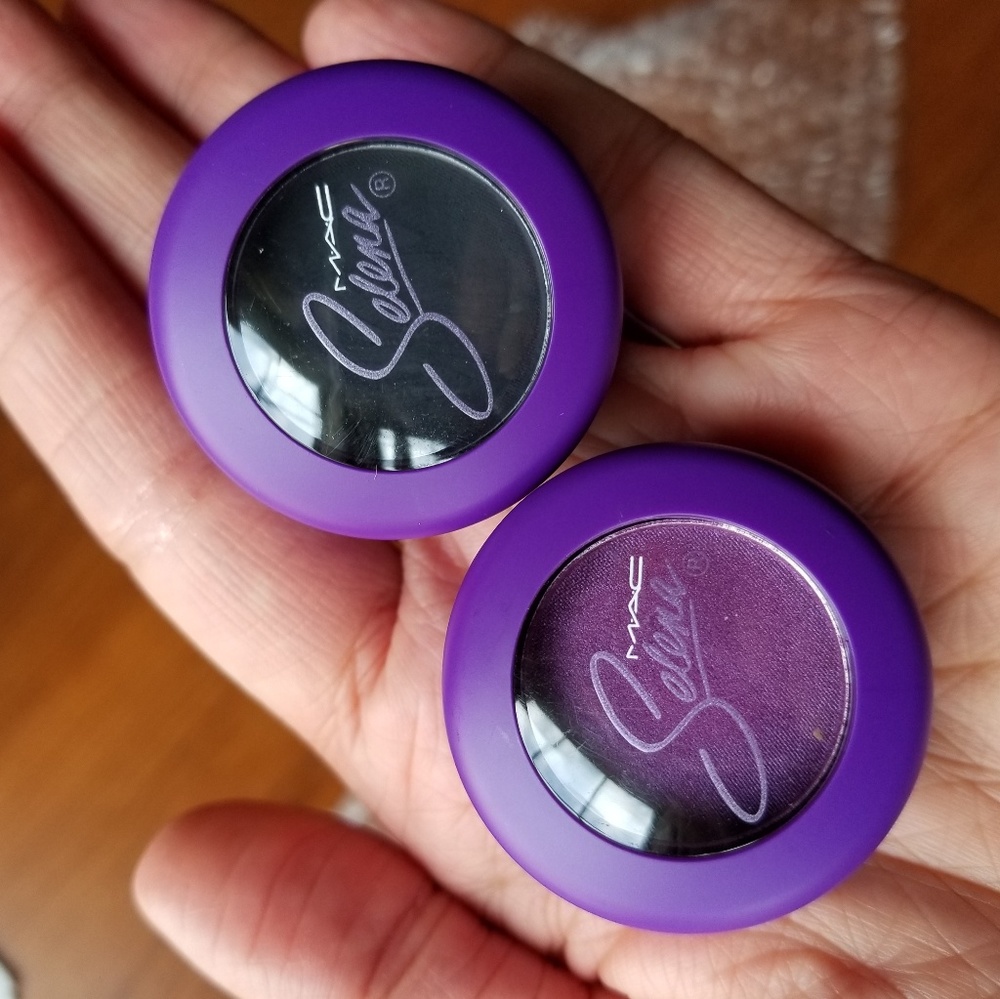 Selena MAC Collection - Picture 5 of 7